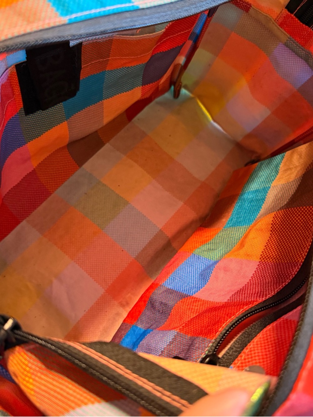 BAGGU Madras EDC Everyday Cloud Bag Rainbow Checkered Tote in Multicolor Plaid - Picture 4 of 5